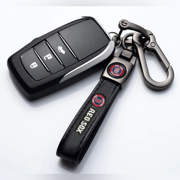 New Boston Red Sox keychain - Picture 7 of 7